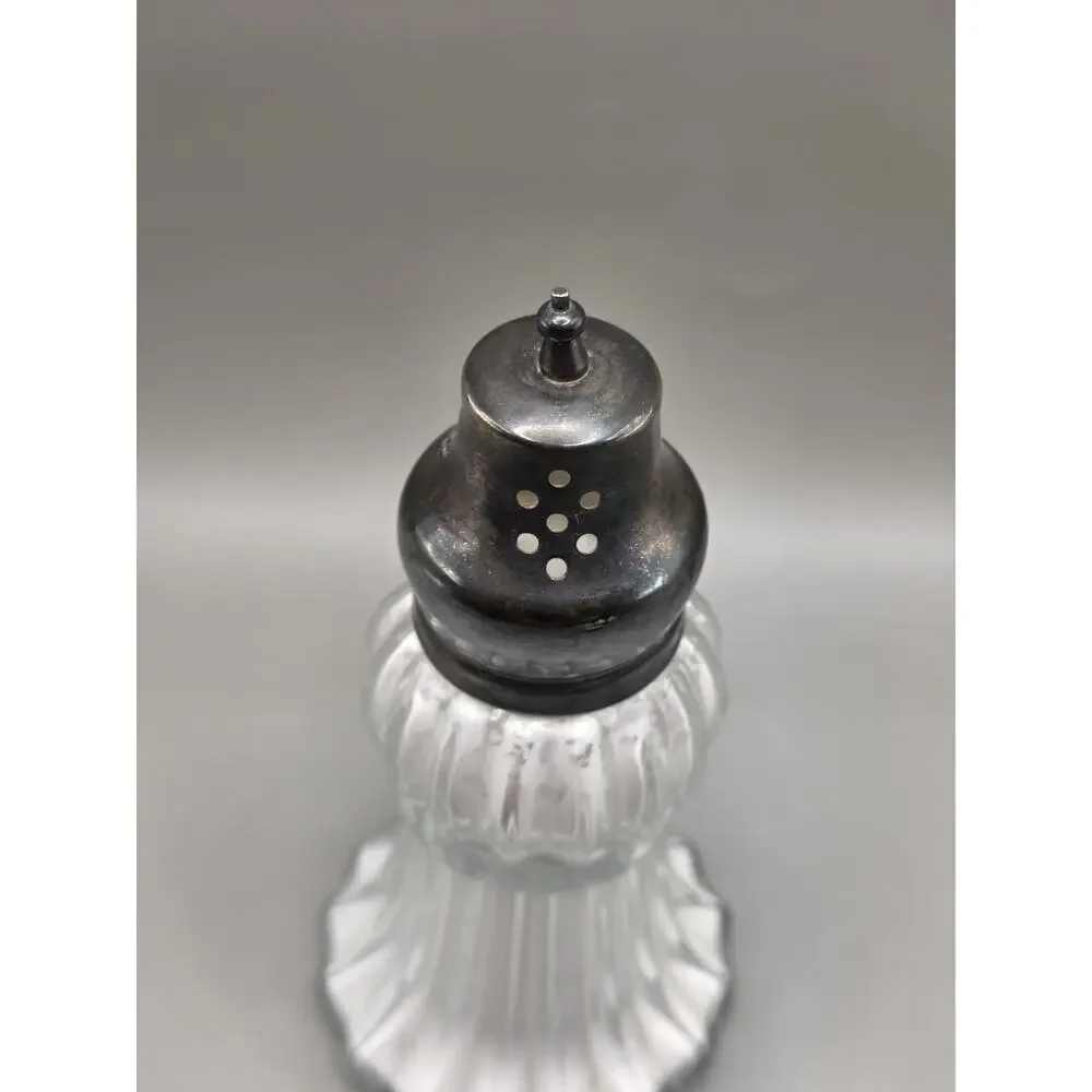 New Lady Primrose Inc Tryst Dusting Silk Powder In Glass Shaker